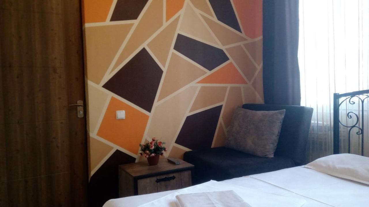 Hotel Isani Tbilisi Exterior foto