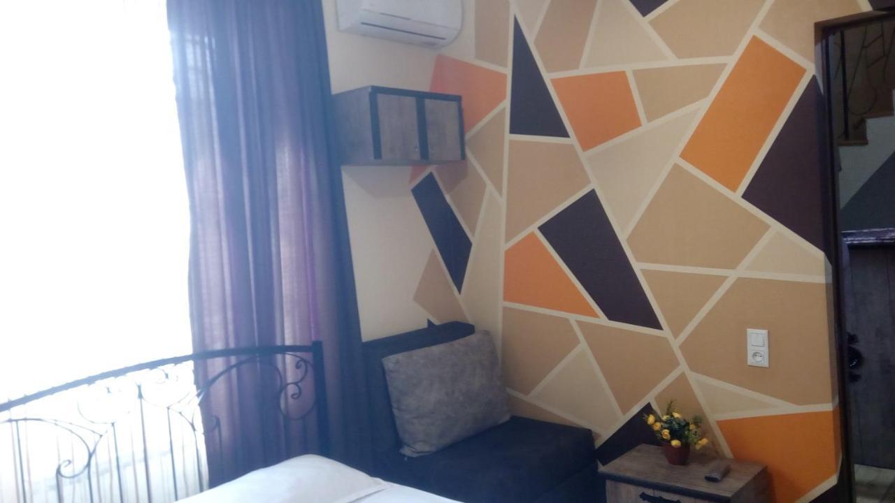 Hotel Isani Tbilisi Exterior foto