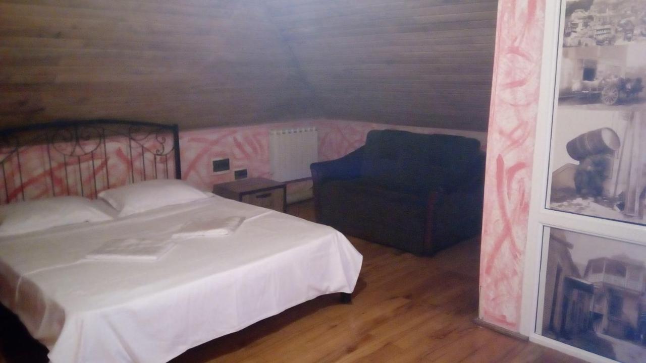 Hotel Isani Tbilisi Cameră foto