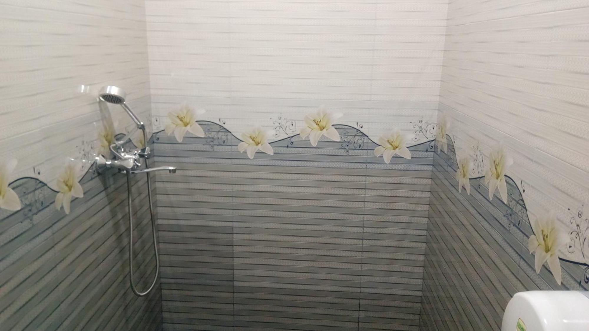 Hotel Isani Tbilisi Cameră foto