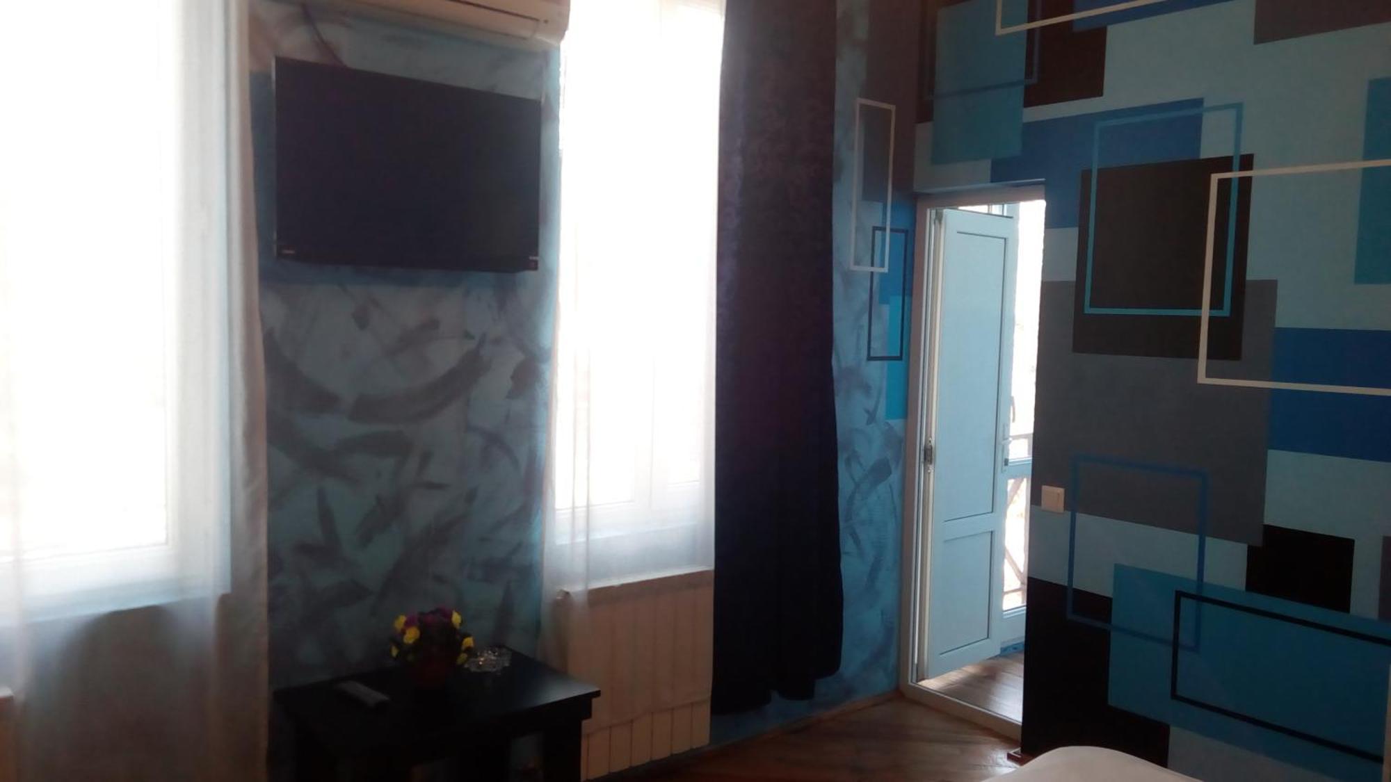 Hotel Isani Tbilisi Cameră foto