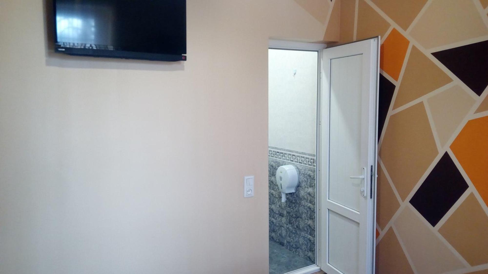 Hotel Isani Tbilisi Cameră foto