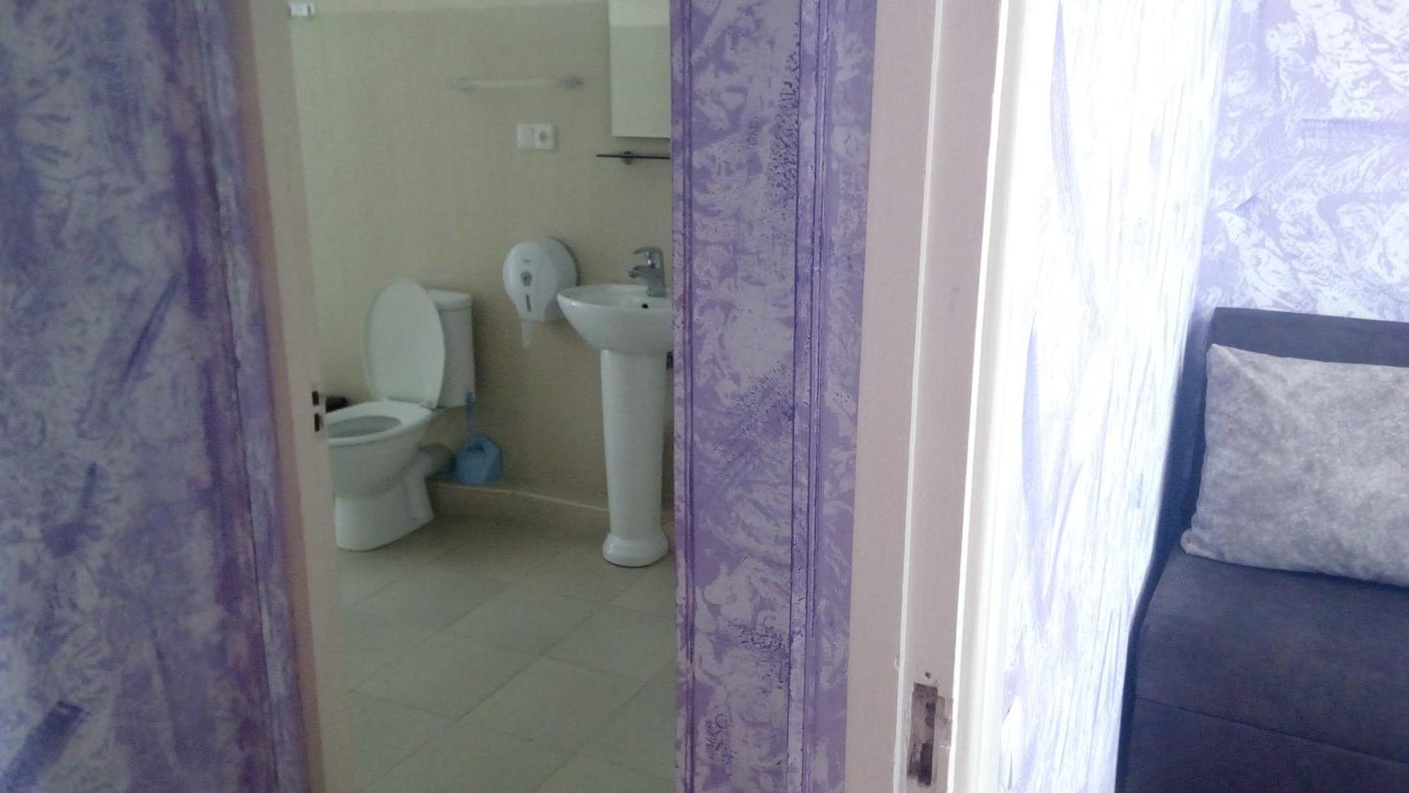 Hotel Isani Tbilisi Cameră foto